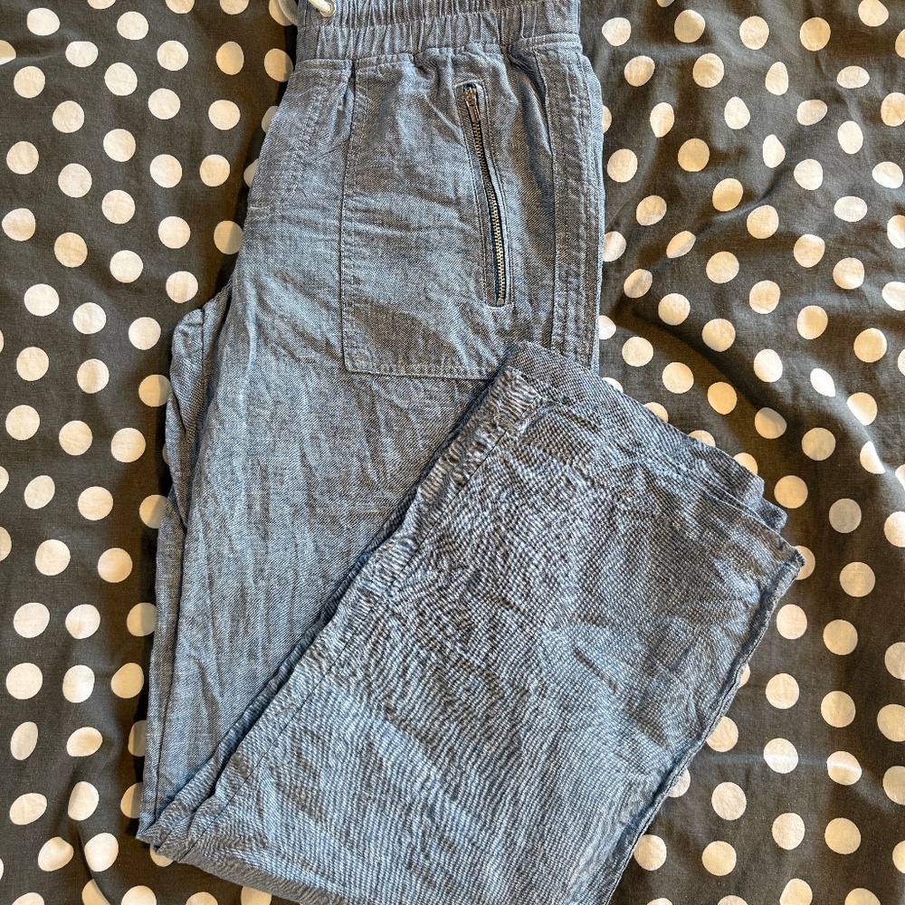 Athleta pull on wide leg pants